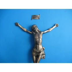 Korpus Pana Jezusa na krzyż metalowy + napis 25,5 cm MDZ